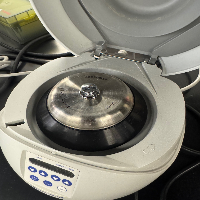 Eppendorf MiniSpin Centrifuge image 1